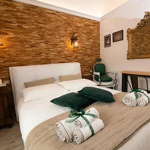 Apartment La Dimora Del Barbiere